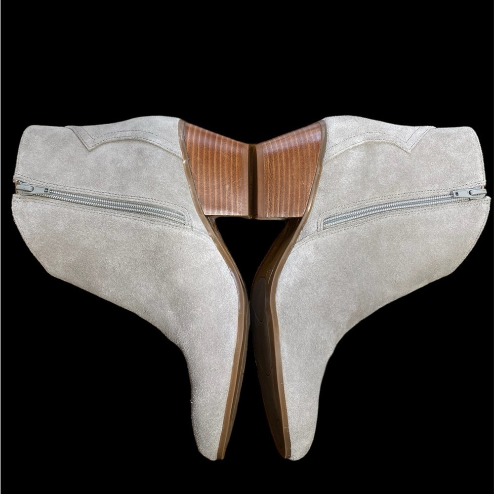 Nine West-NWT size 8.5 light putty gray “tristan” suede bootie.Side zip, 2” heel - Picture 2 of 14